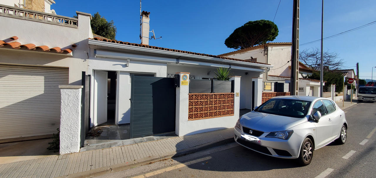 Casa - L´escala - 3 camere - 0 persone